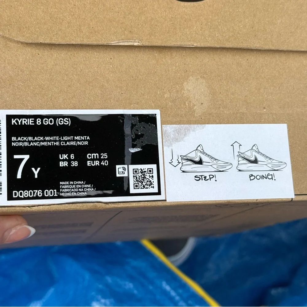 NIB NIKE Kyrie 8 GO Orca black menta GS 7Y basketball shoes athletic NEW